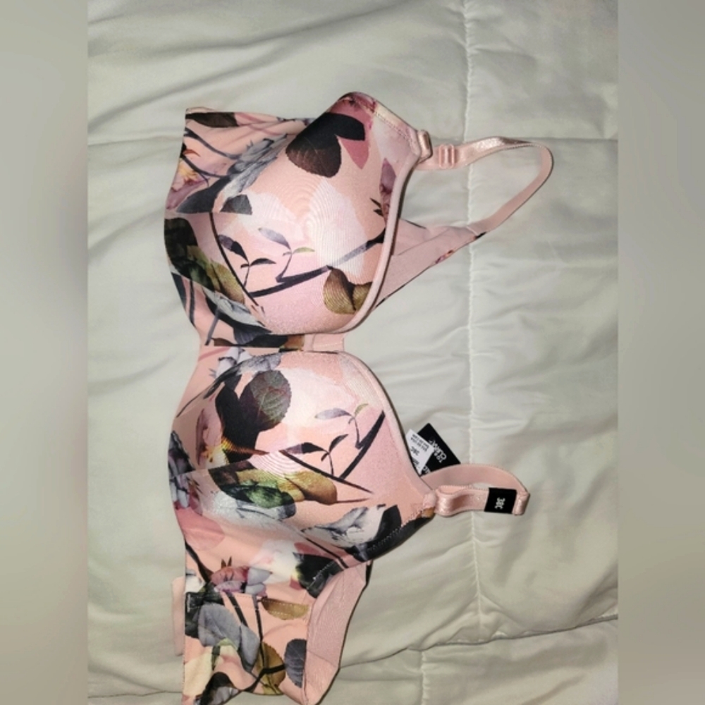 NWT Torrid Bra 38C